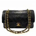 Timeless Chanel vintage double flap