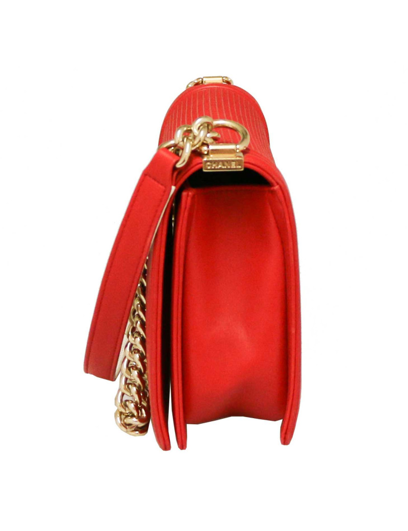 Boy CHANEL cuir rouge