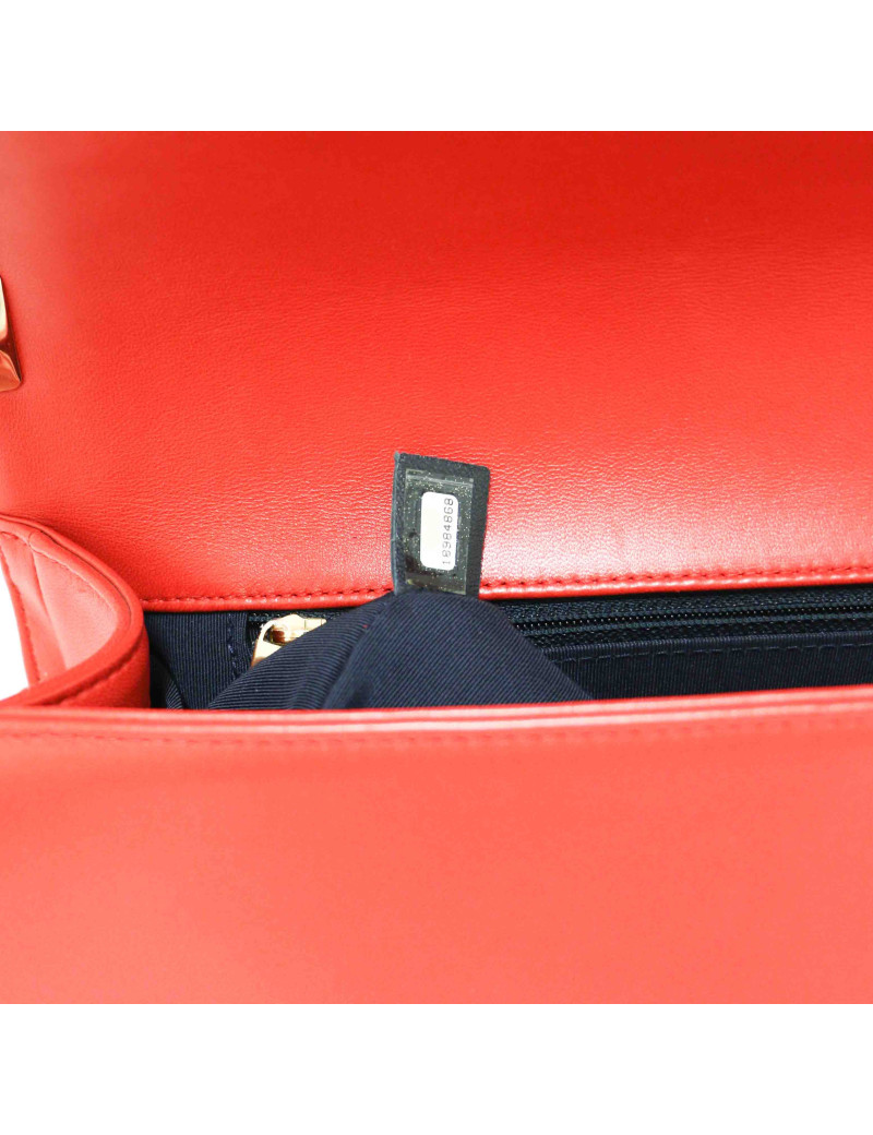 Boy CHANEL cuir rouge