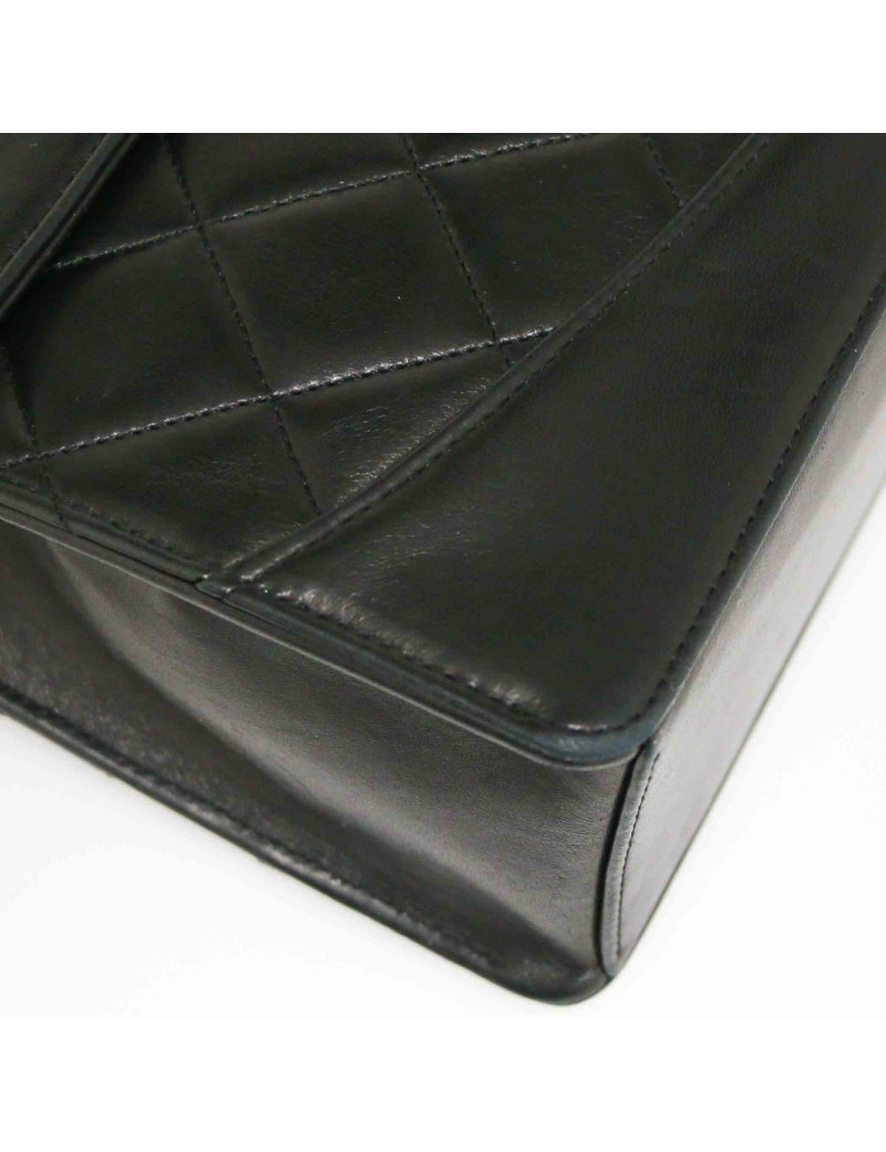 Sac vintage CHANEL fermoir rectangulaire