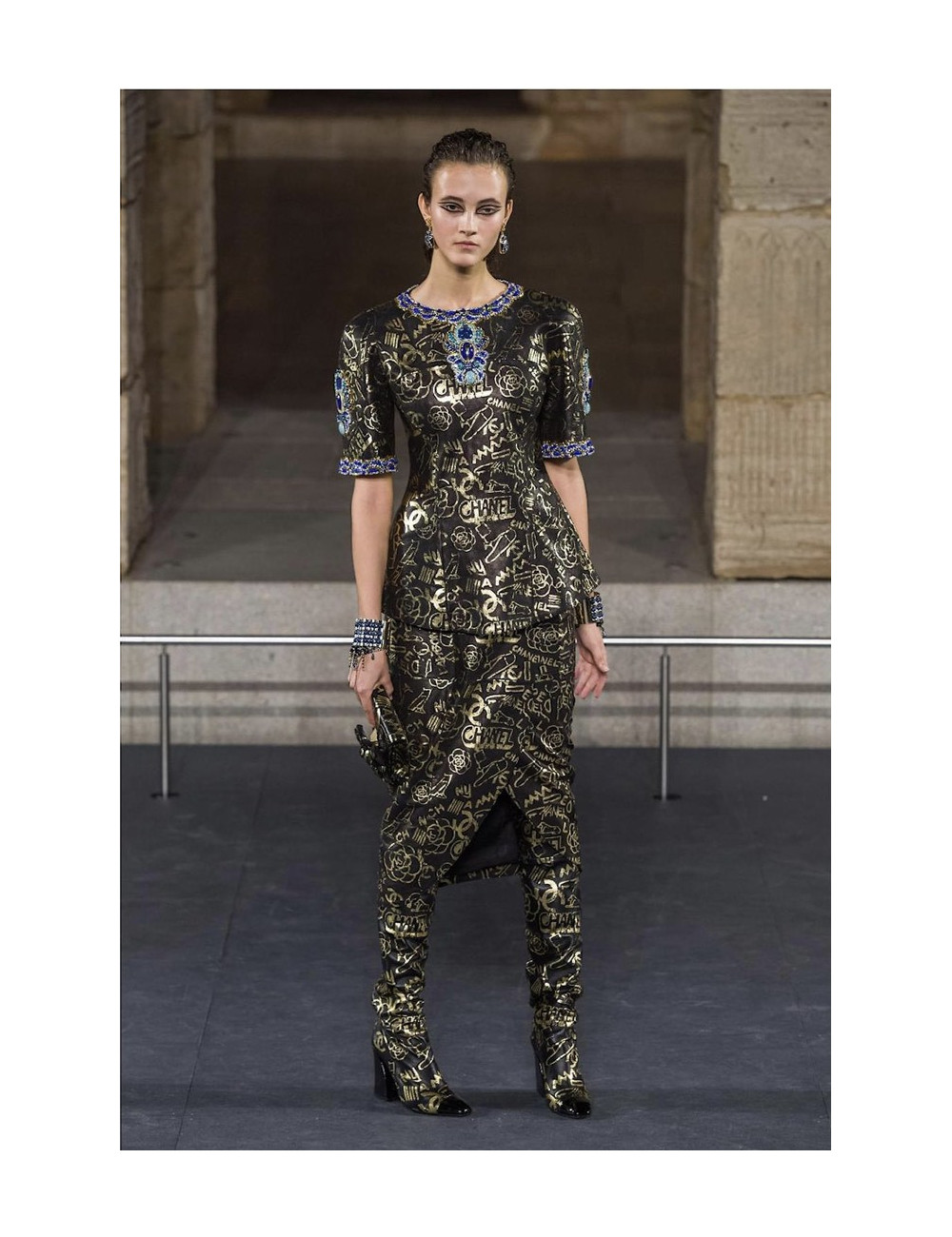  CHANEL Paris-New York cardigan 