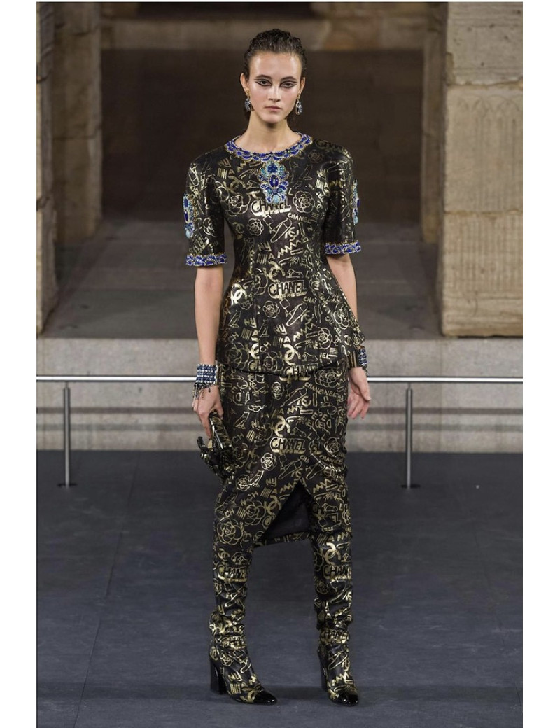  CHANEL Paris-New York cardigan 