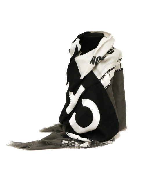 Châle CHANEL cachemire Cinecitta