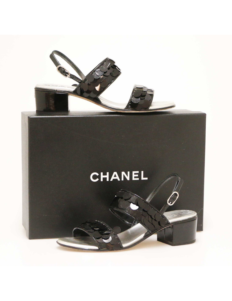 Sandales T37,5 CHANEL sequins                                  