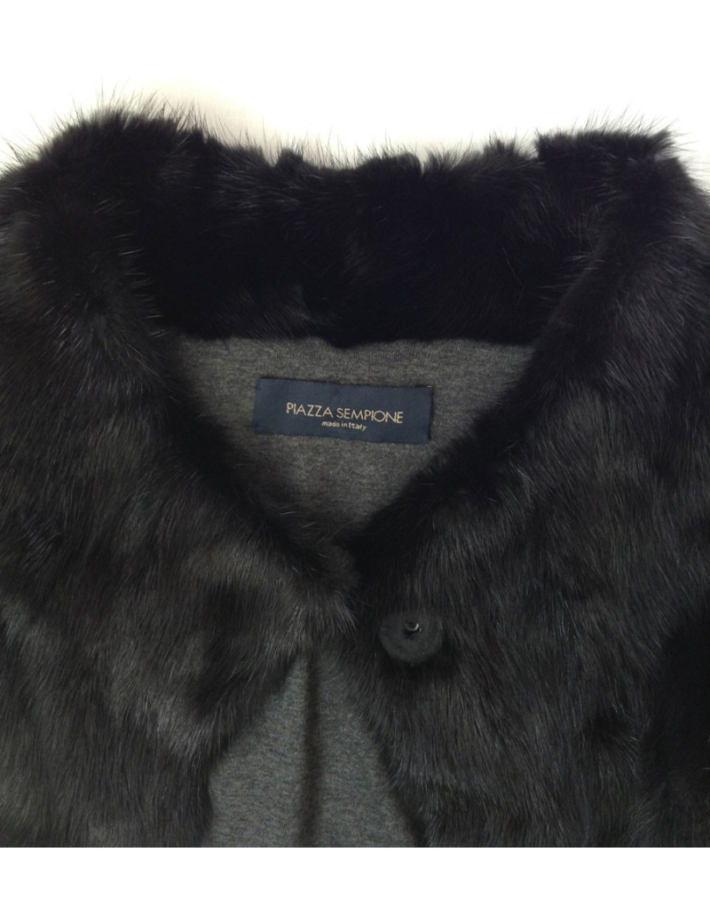 Cape PIAZZA SEMPIONE en vison