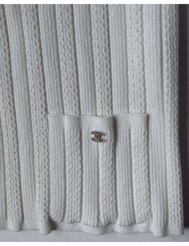 gilet CHANEL écru et nœuds  t42