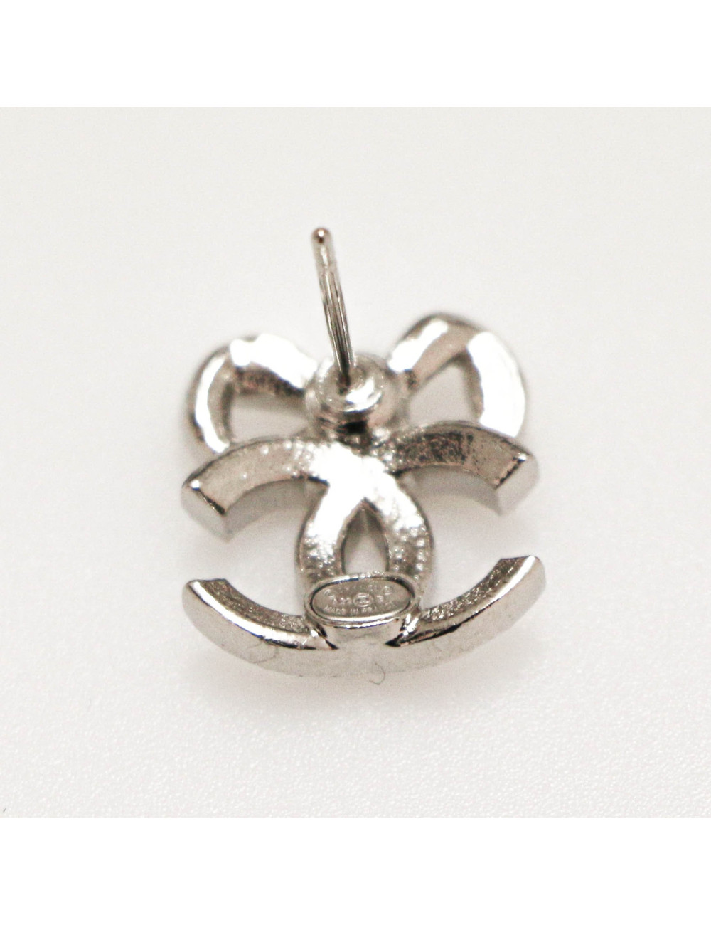 Clous noeud CHANEL CC