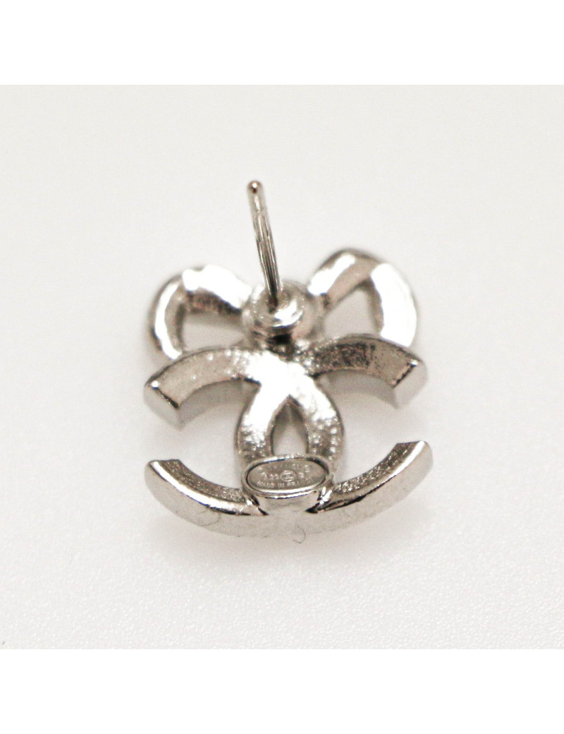 Clous noeud CHANEL CC