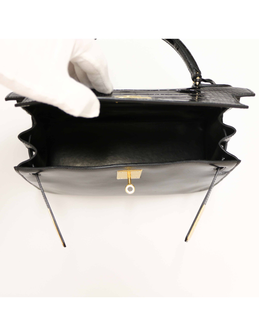 Kelly 28 HERMES box noir Vintage