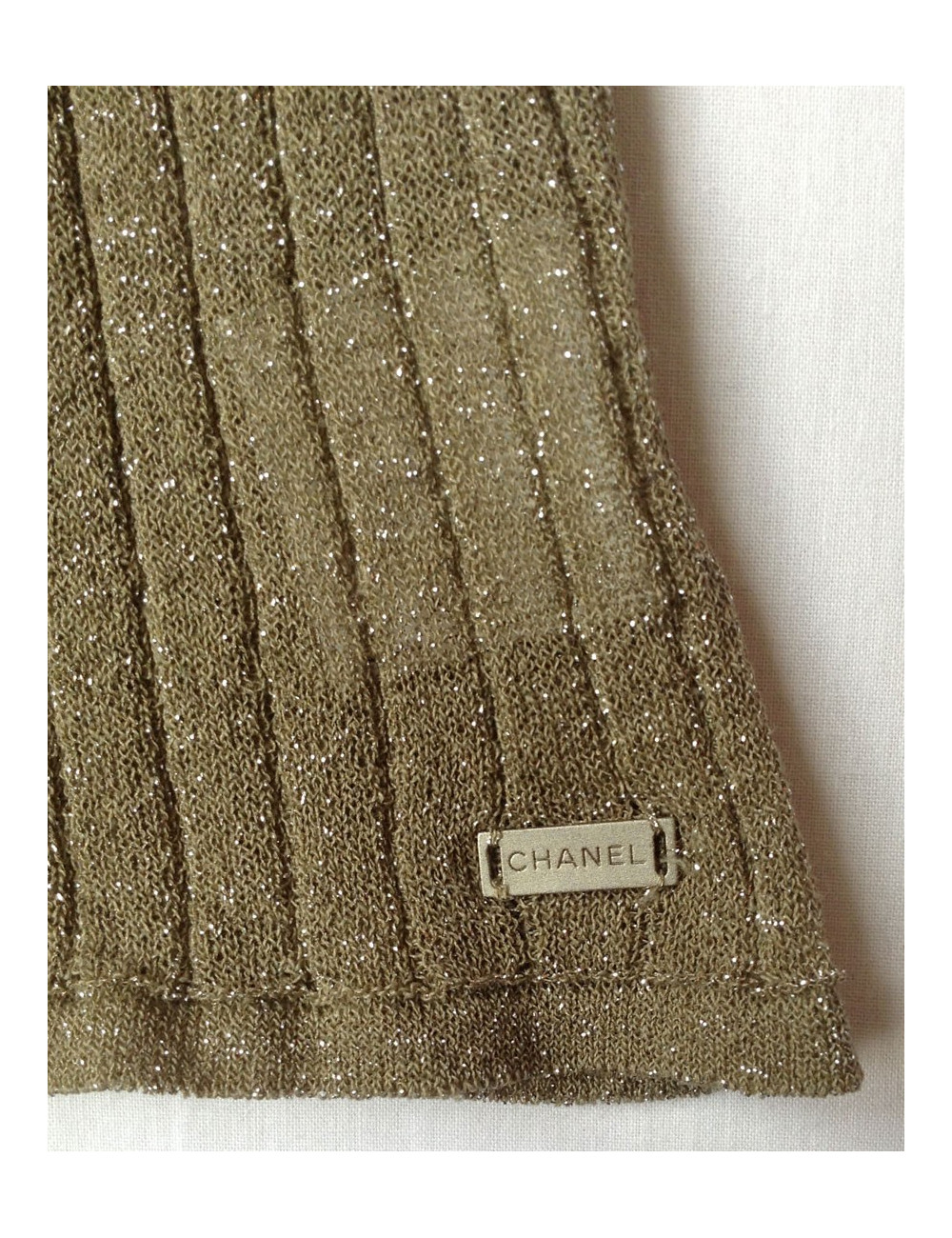 Pull CHANEL IDENTIFICATION kaki T40