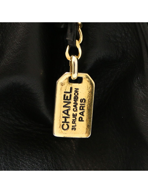 Maxi sac de weekend CHANEL matelassé noir Vintage