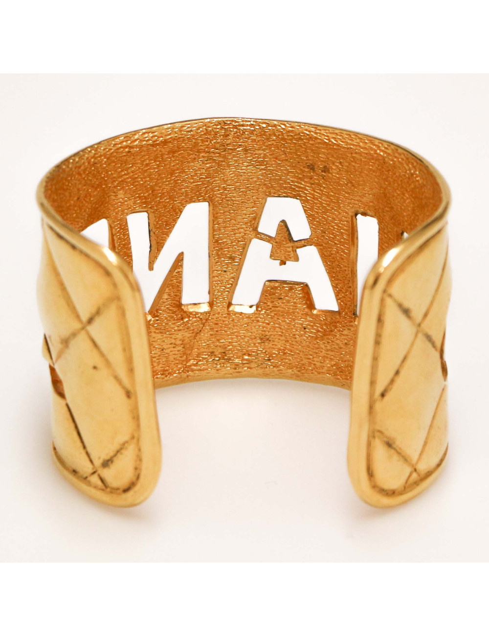 Manchette vintage CHANEL dorée