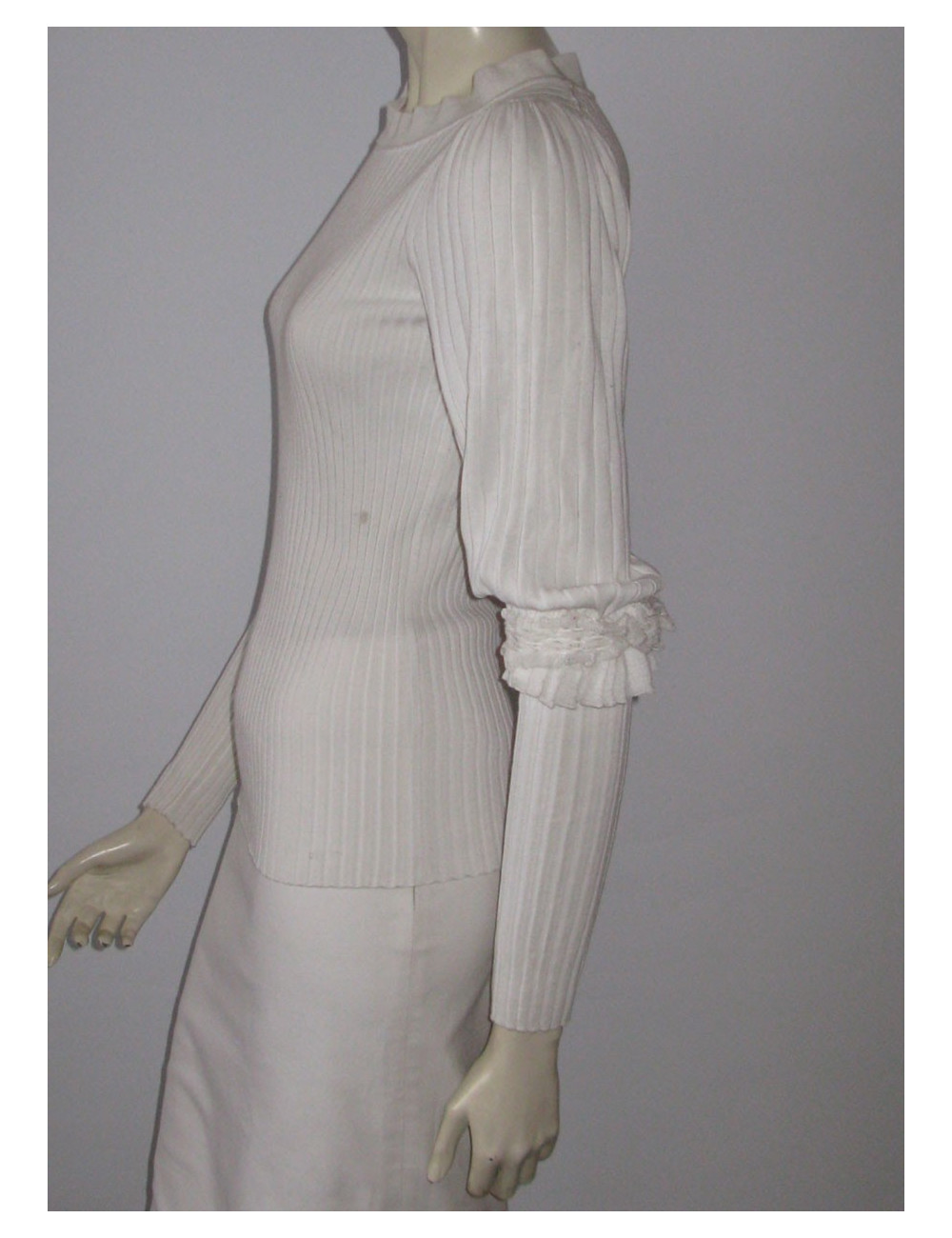 Pull CHANEL  blanc  T 40