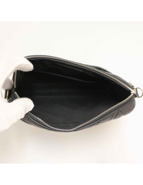 Sac CHANEL matelassé noir