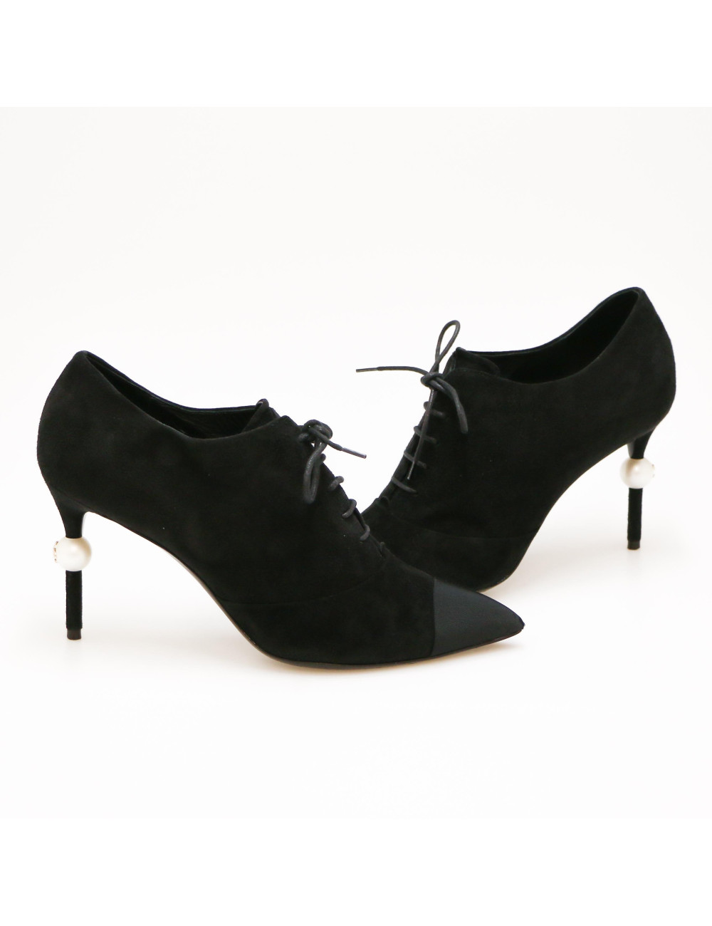 Escarpins T41 CHANEL daim 