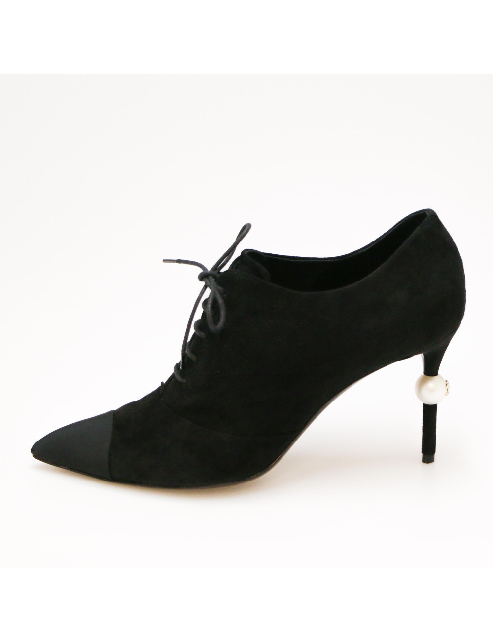 Escarpins T41 CHANEL daim 