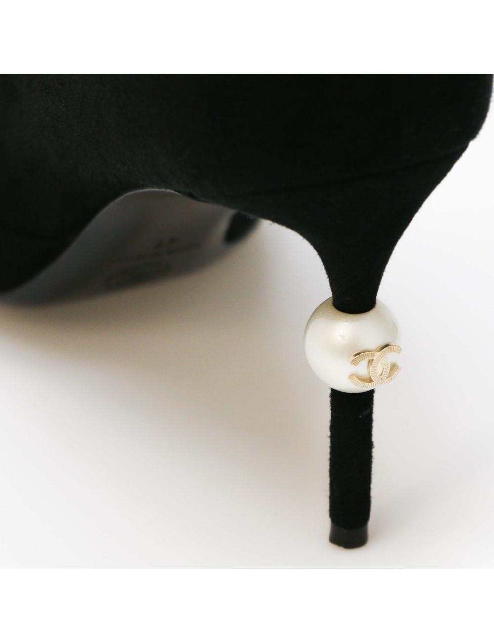 Escarpins T41 CHANEL daim 