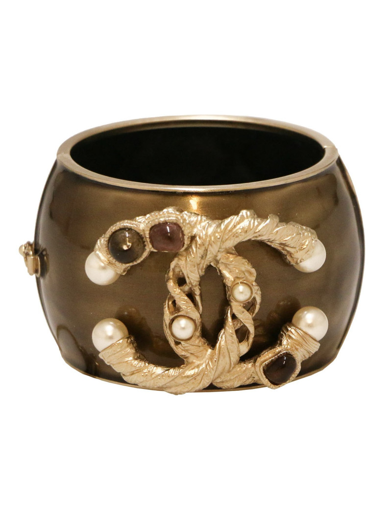 Manchette CHANEL CC doré