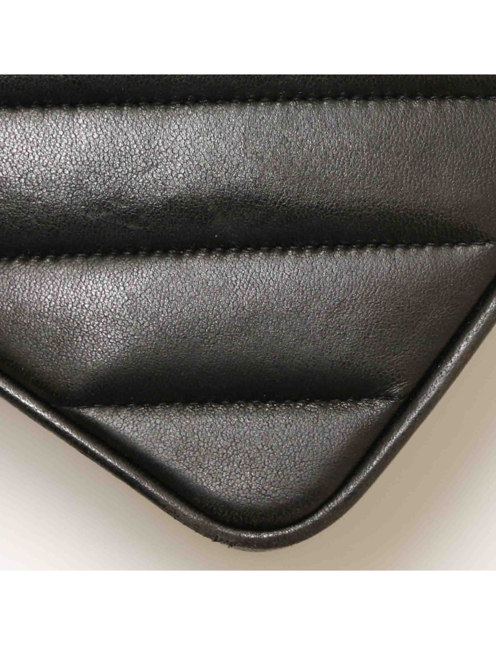 Sac Classique Chanel vintage chevron