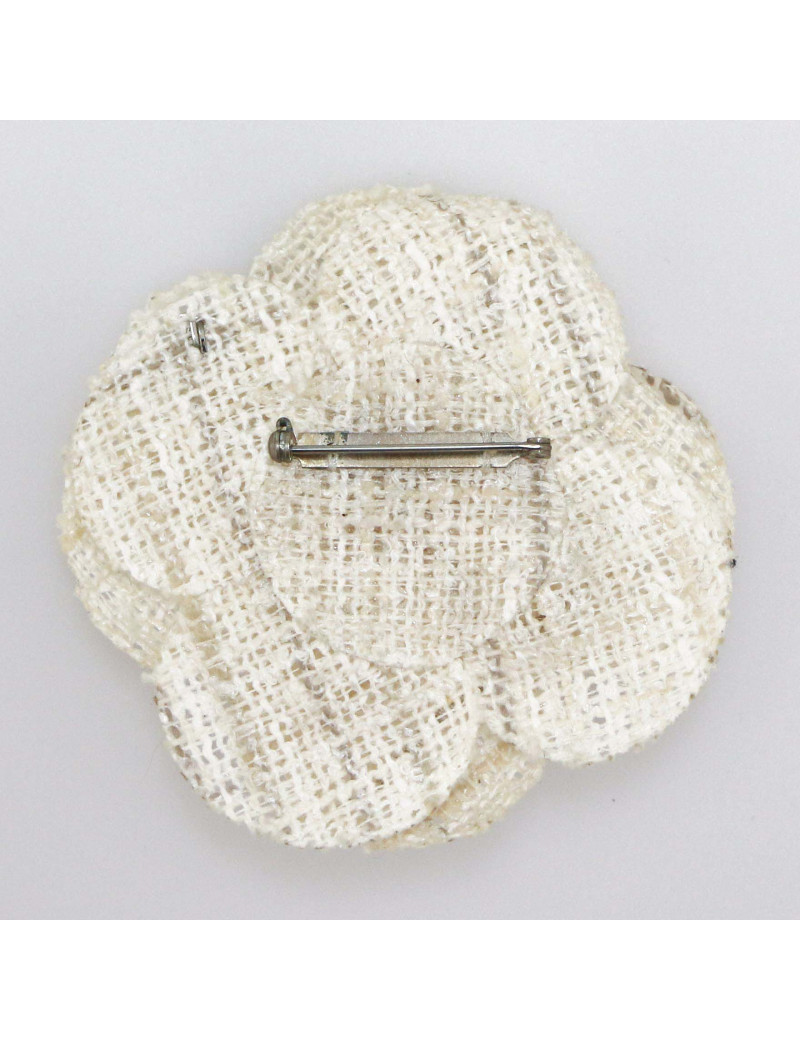 Broche camélia CHANEL beige