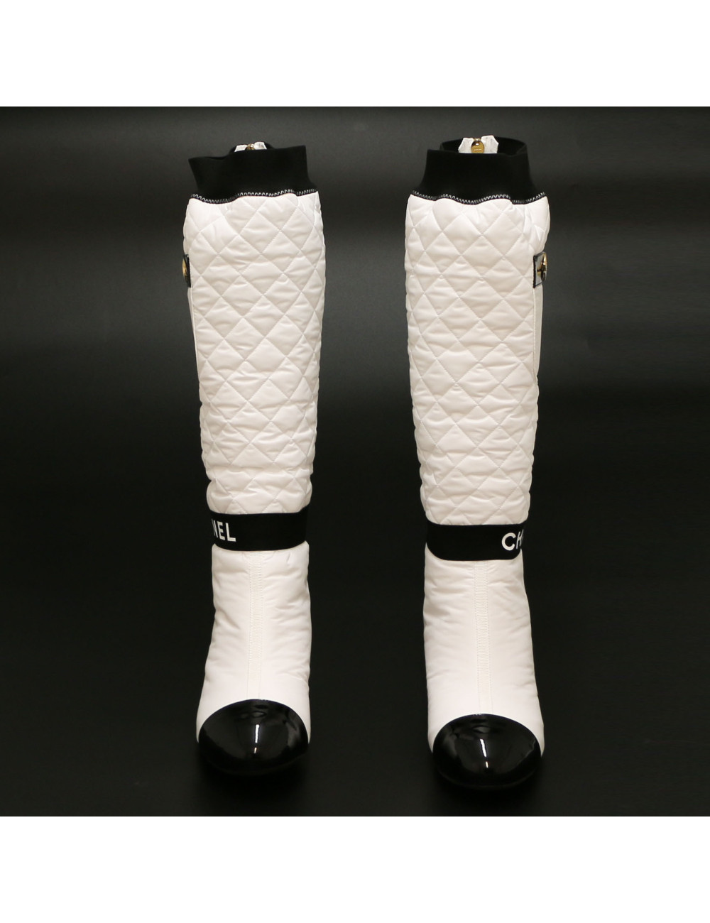 Bottes CHANEL T37  Collector guetres amovibles blanches