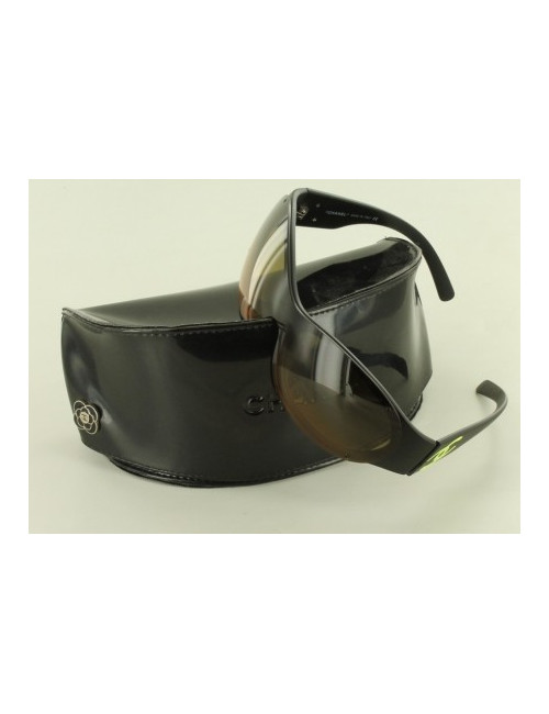 Lunettes de soleil CHANEL  "cc" vert fluo