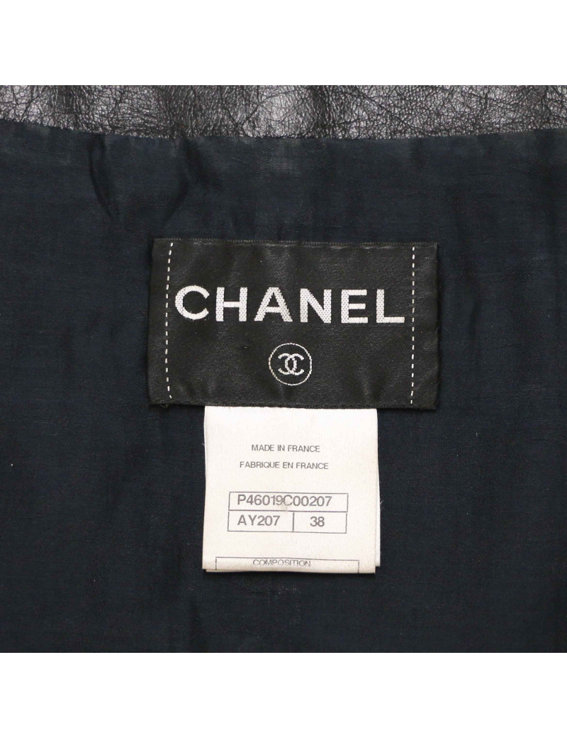 Veste courte T 38 CHANEL cuir noir 