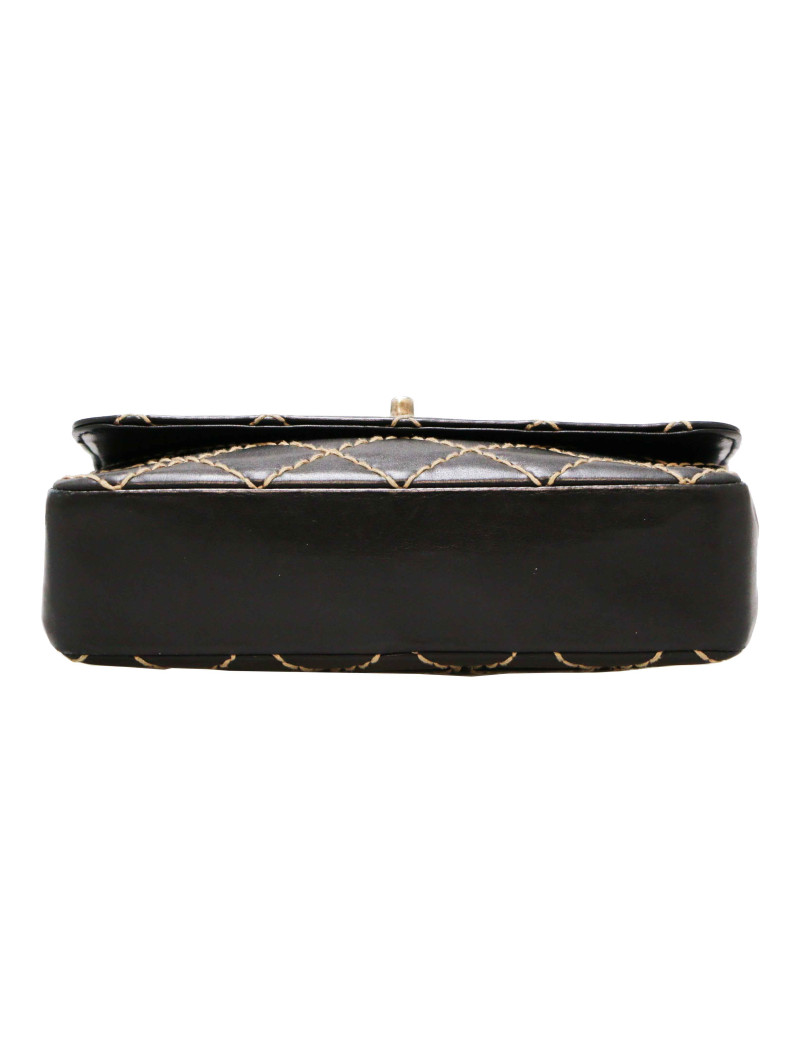 Sac CHANEL noir coutures beige