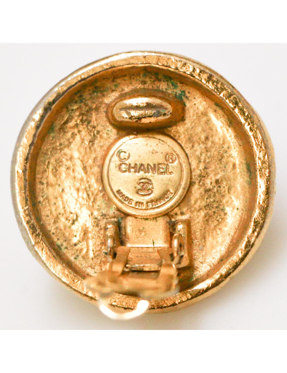 CHANEL vintage gilded clip-on earrings