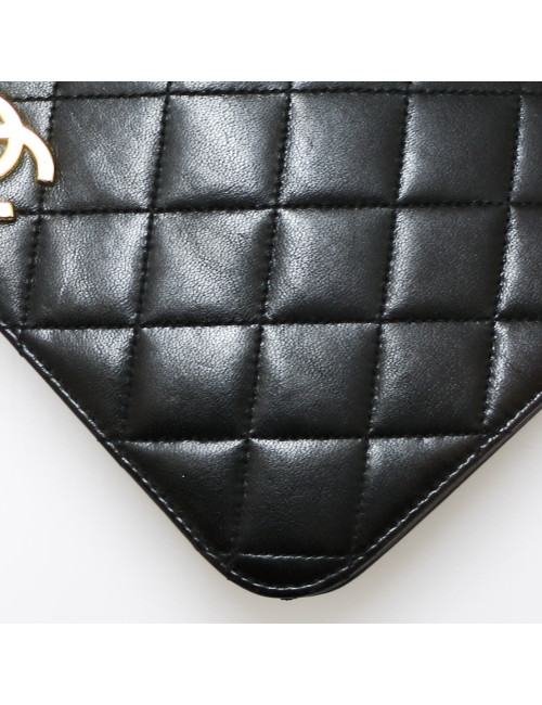 Sac classique CHANEL matelassé noir