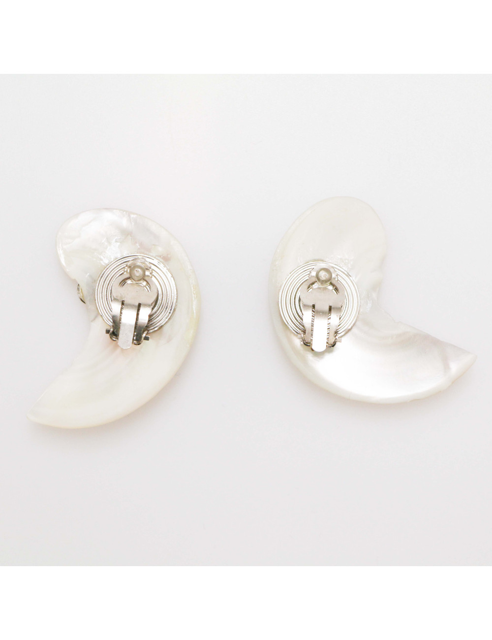 Boucles d'oreille nacre  corail et brillants