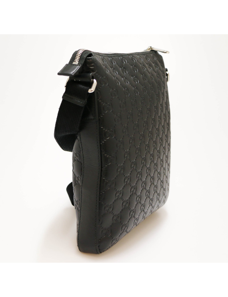 Sacoche GUCCI cuir embossé