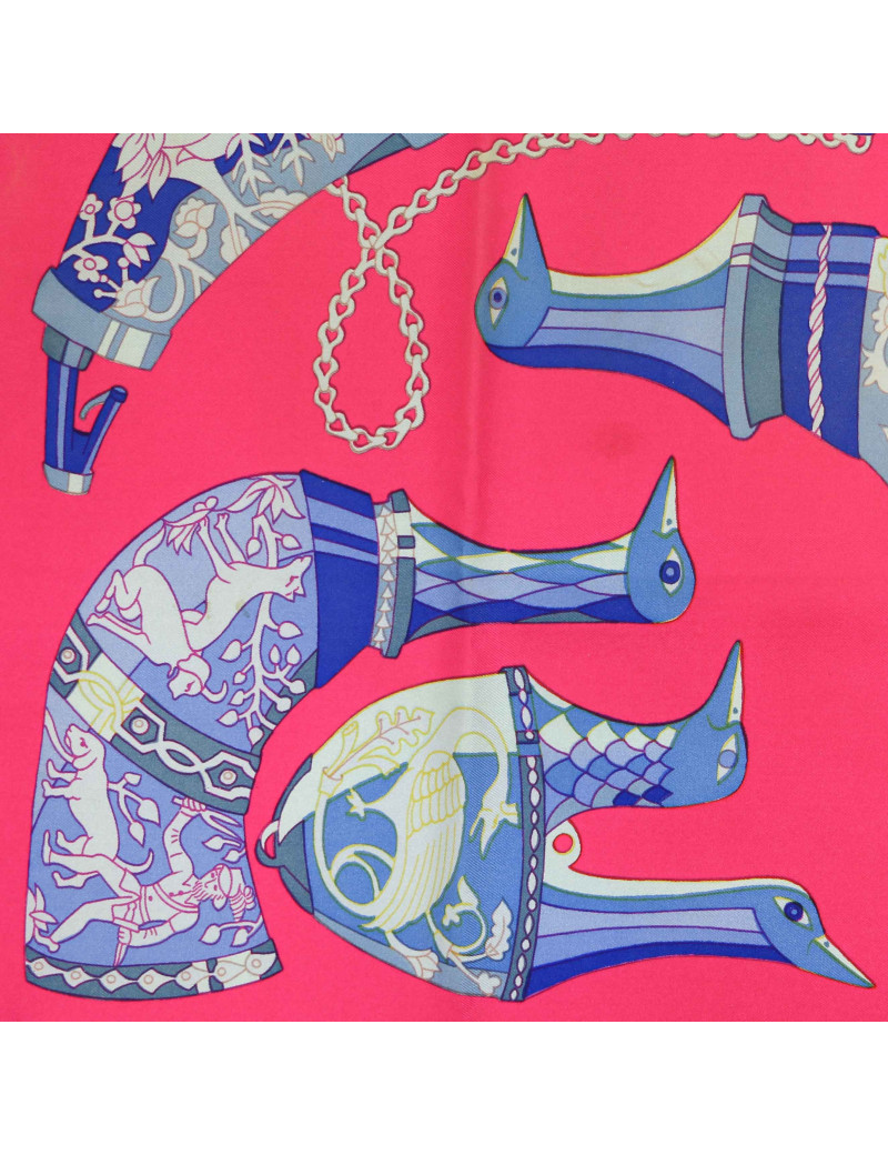 Carré HERMES soie 100%