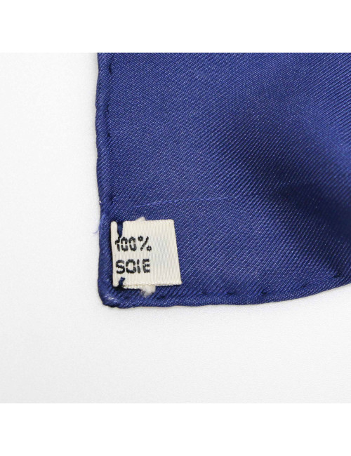 Carré HERMES soie 100 %