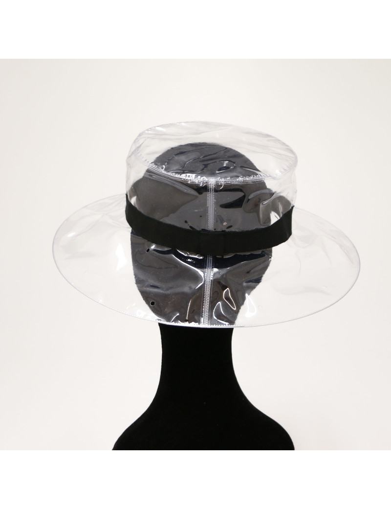 Chapeau CHANEL transparent