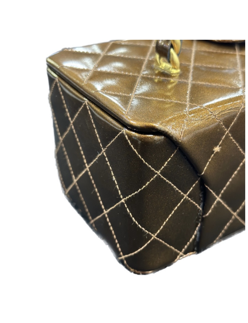 CHANEL Vanity case bronze irisé