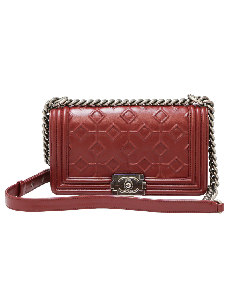 Sac Boy CHANEL embossé bordeaux