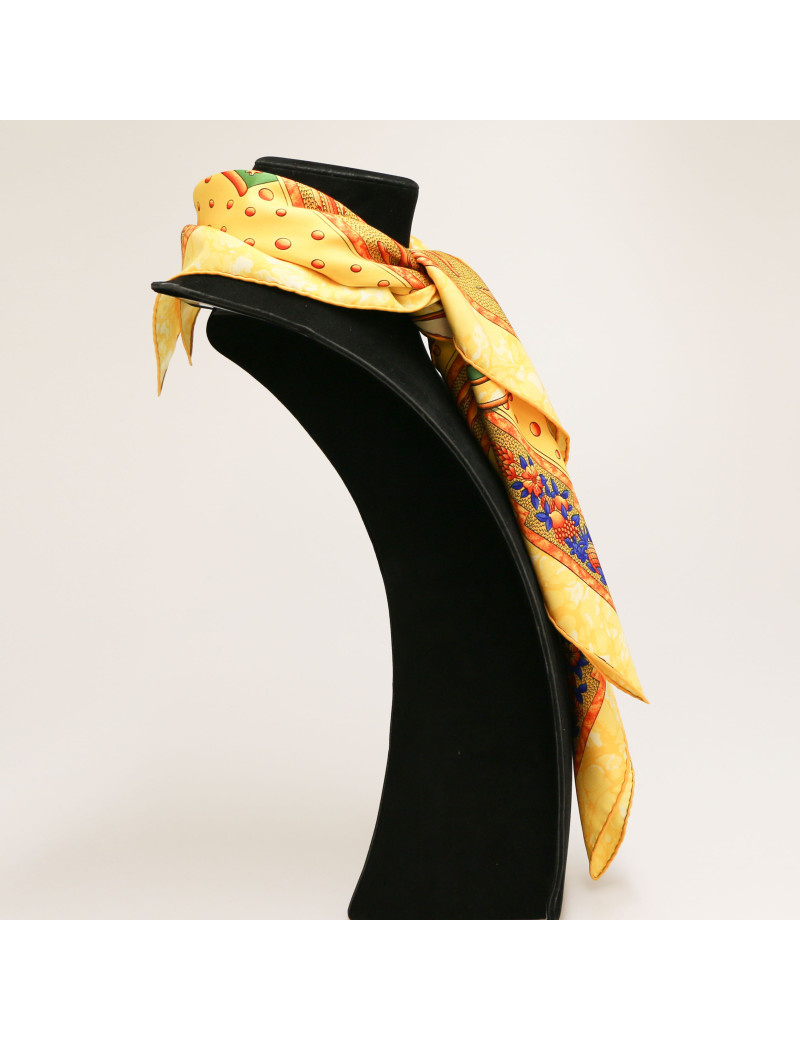 HERMES Carpédiem square scarf