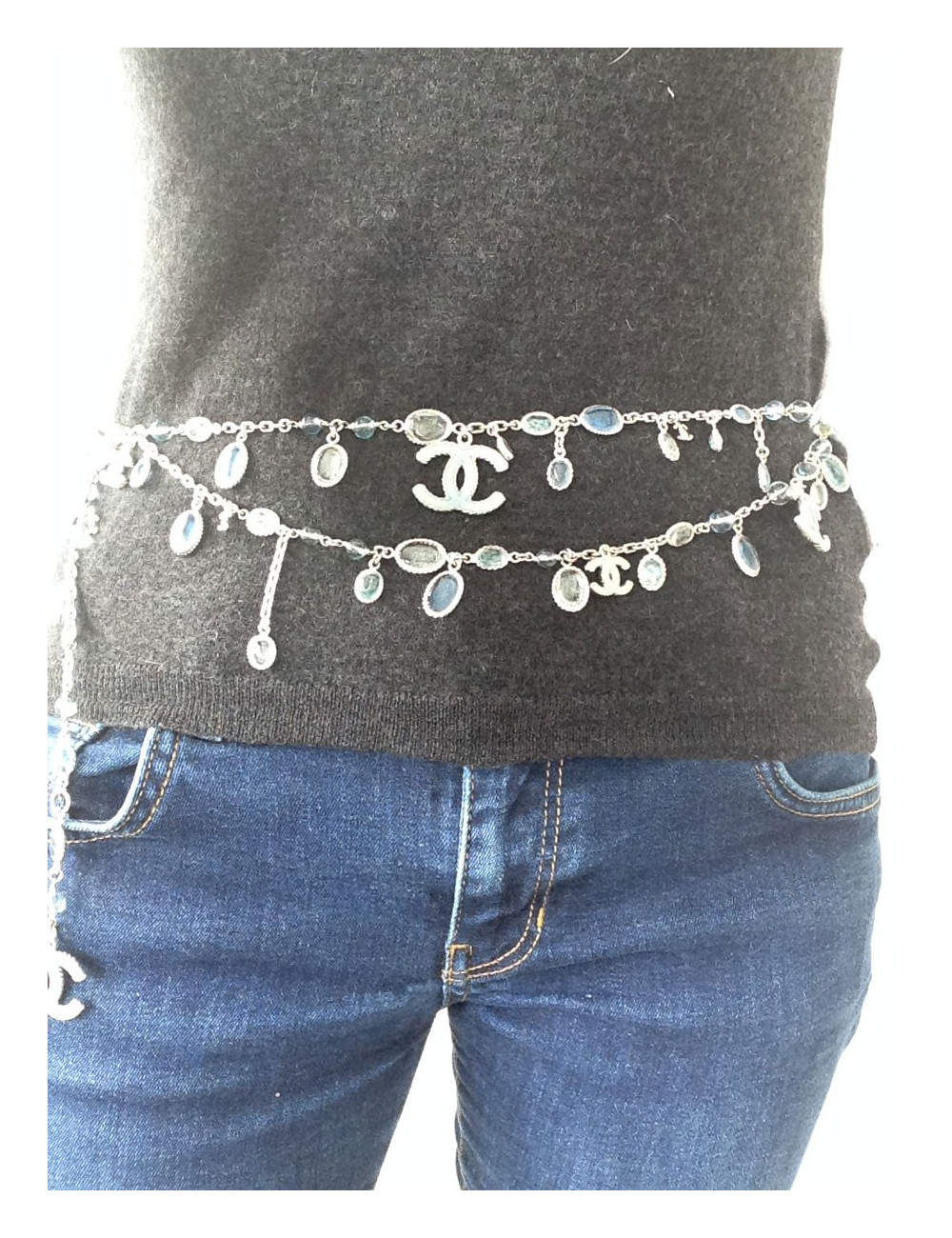 Ceinture sautoir CHANEL en pâte de verre bleu dégradé