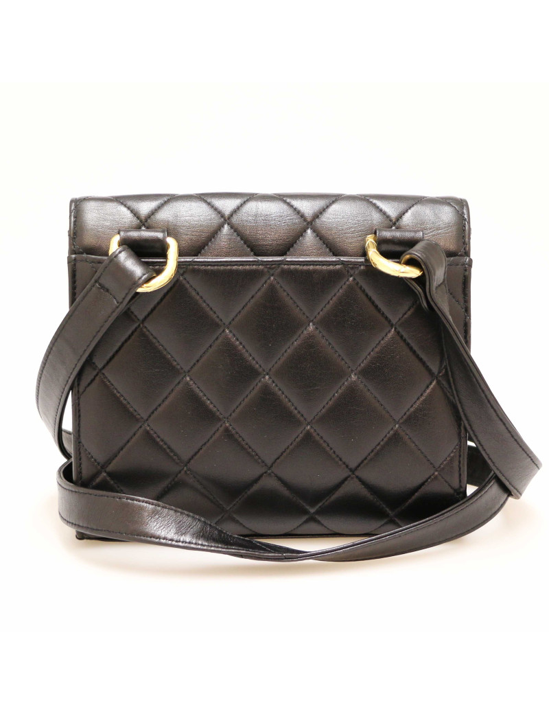 Sac CHANEL matelassé noir 