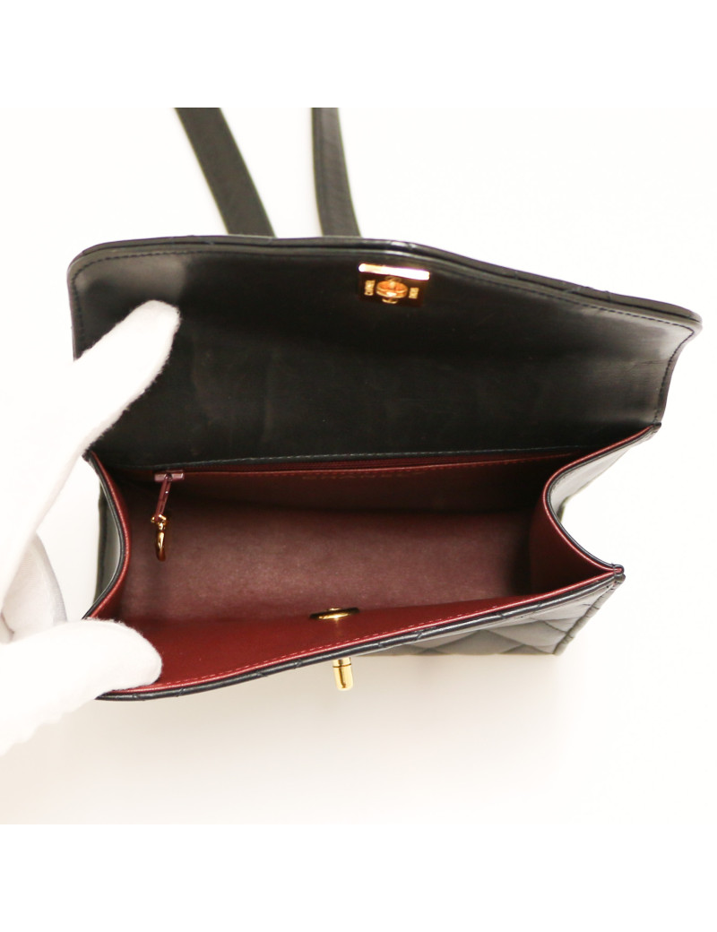 Sac CHANEL matelassé noir 