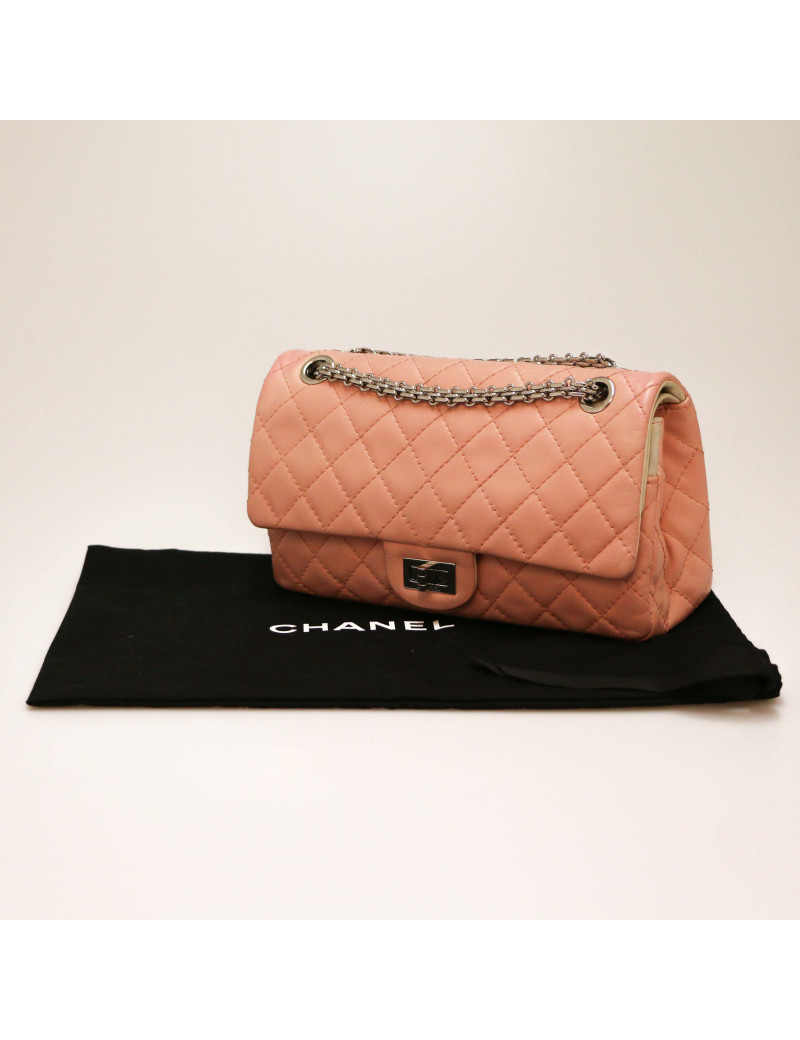 Chanel pink 2.55 bag
