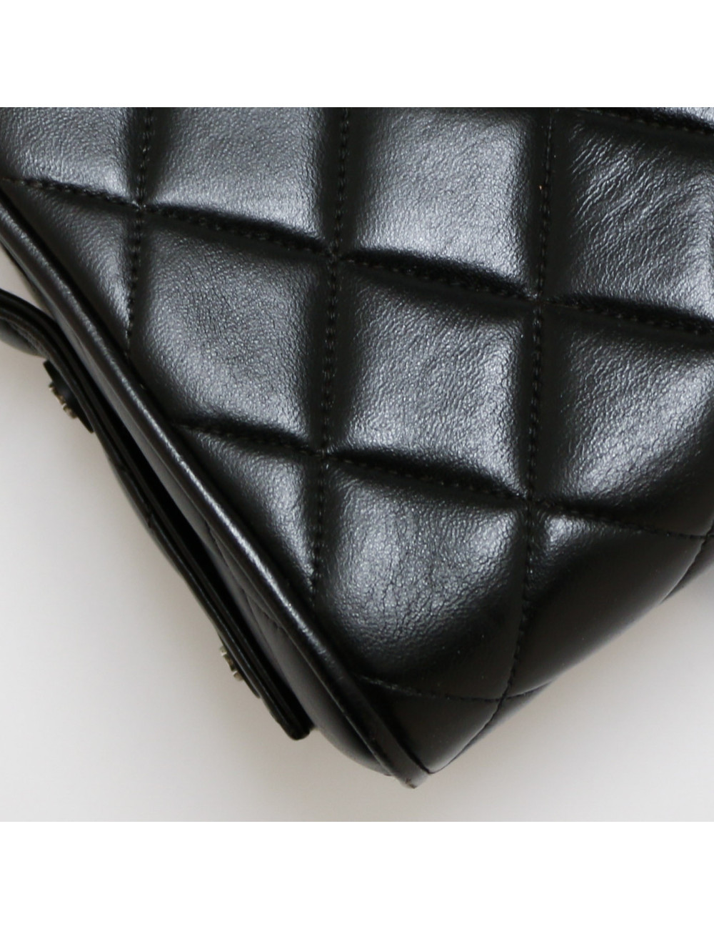 Sac vintage CHANEL noir