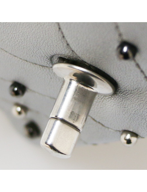 Petit sac classique CHANEL argent