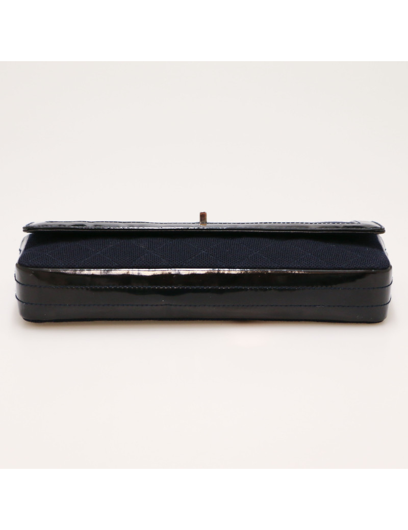 Sac Baguette CHANEL jersey noir