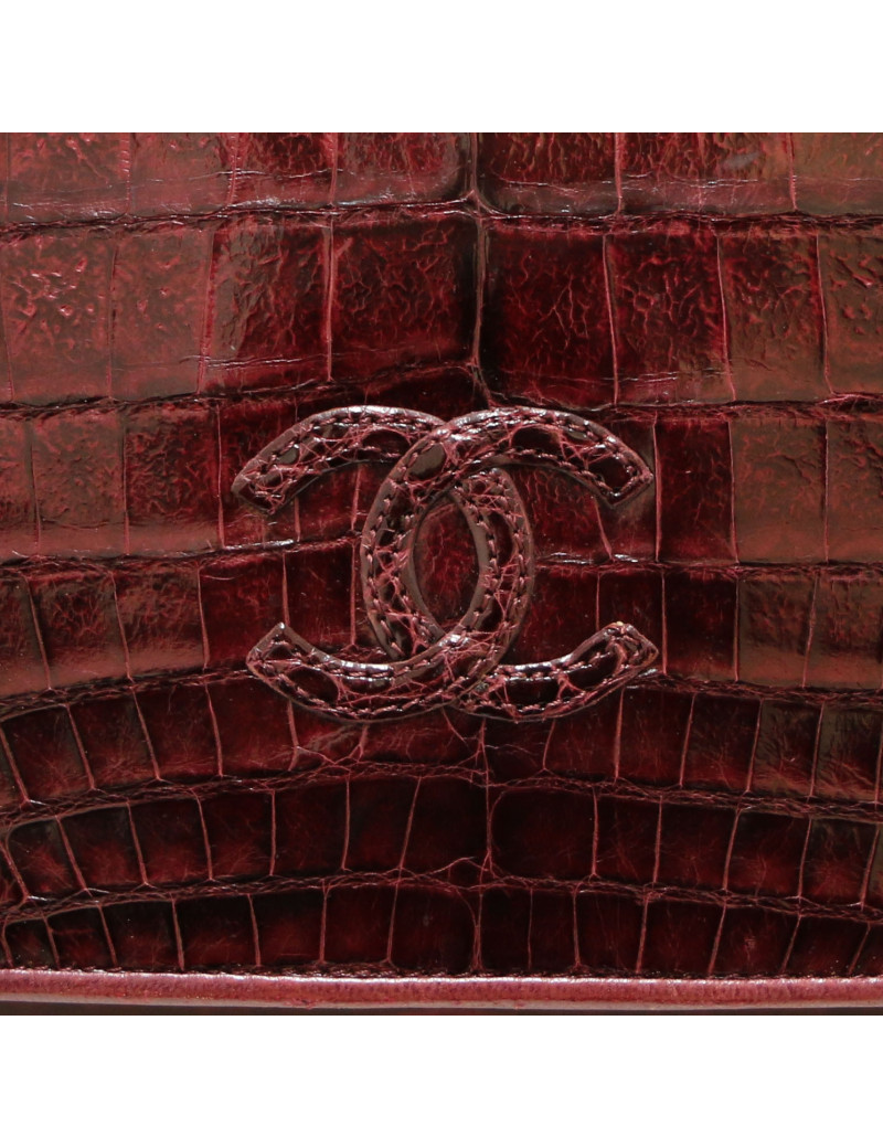Sac CHANEL crocodile bordeaux