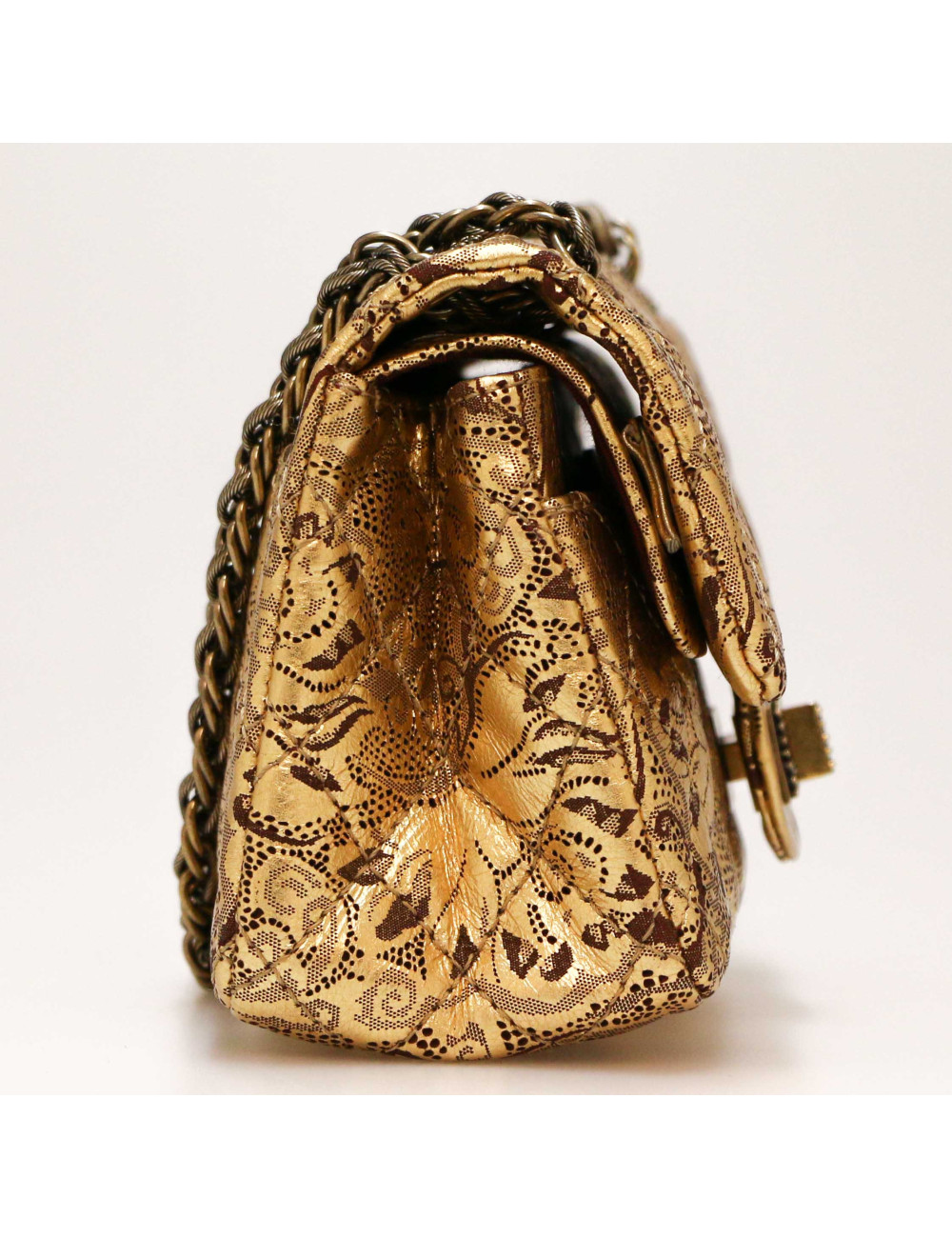 CHANEL Limited edition 2.55 Paris Moscow