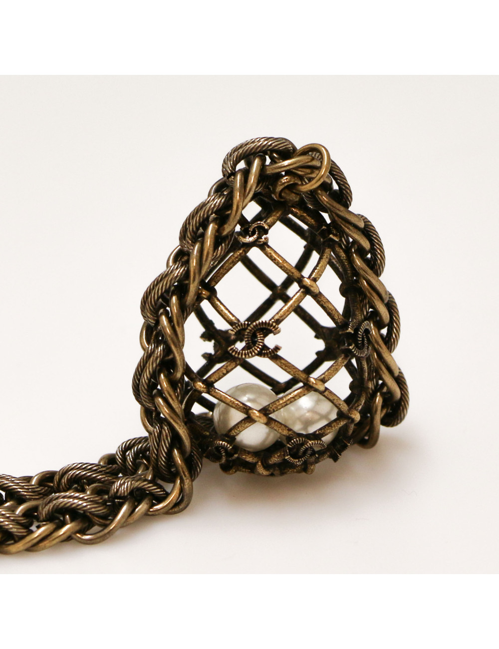 CHANEL Limited edition 2.55 Paris Moscow