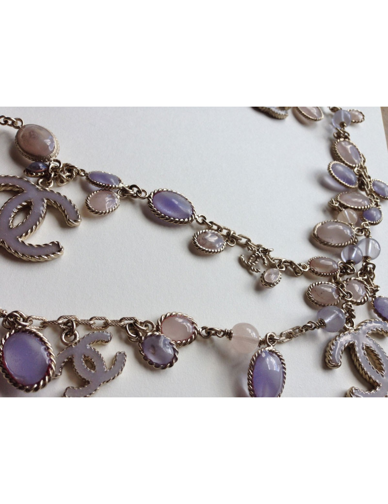 Ceinture sautoir CHANEL en pâte de verre parme et rose dégradé