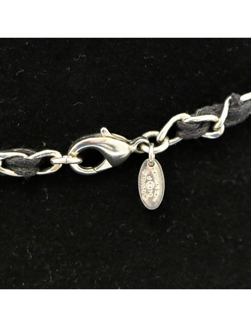 Collier CHANEL camélia noir